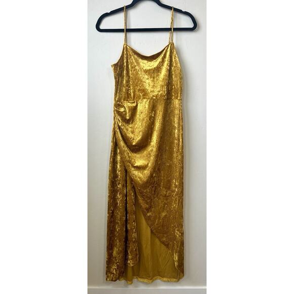 Revolve Saylor Dress Velvet Formal Midi Slit Gold, Shimmer, Y2K, NWT $242, Sz M - Picture 2 of 6